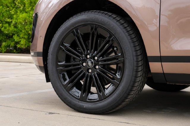 New 2026  Land Rover S image 59