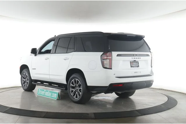 Used 2024 White Chevrolet Z71 image 8