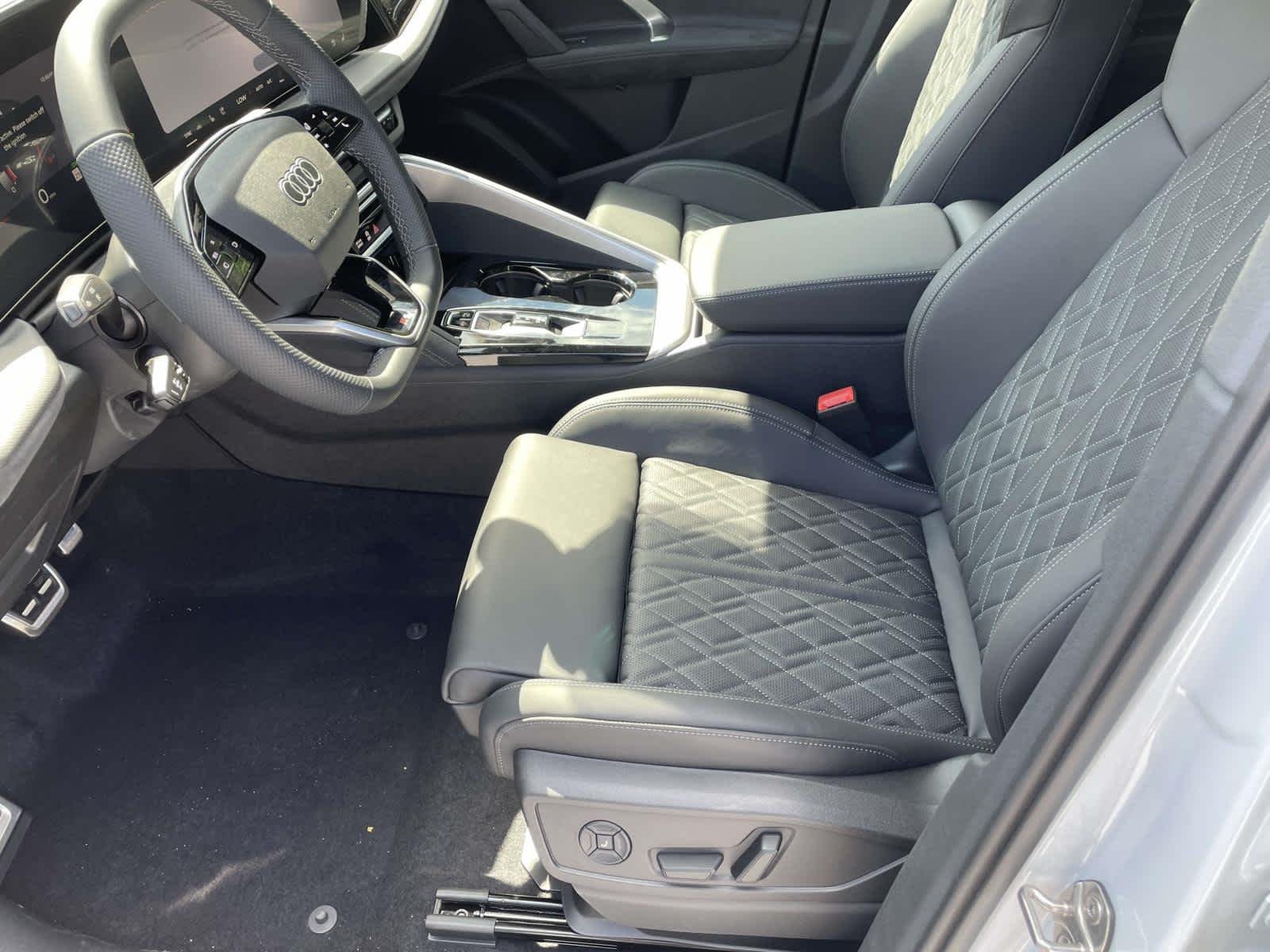 New 2026 2Y2Y/White Audi Premium Plus image 15