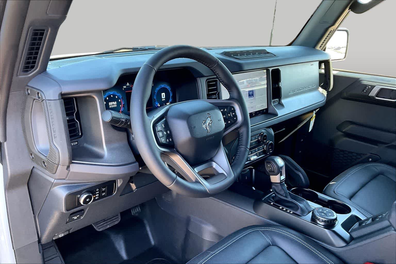 New 2026 Avalanche Gray Ford Badlands® image 8
