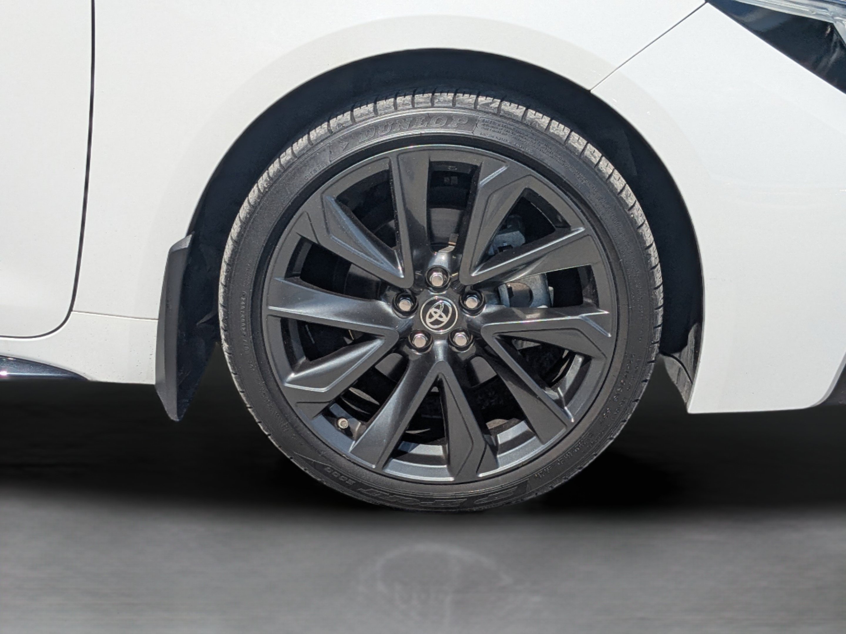 2024 Toyota Corolla SE - Photo 31