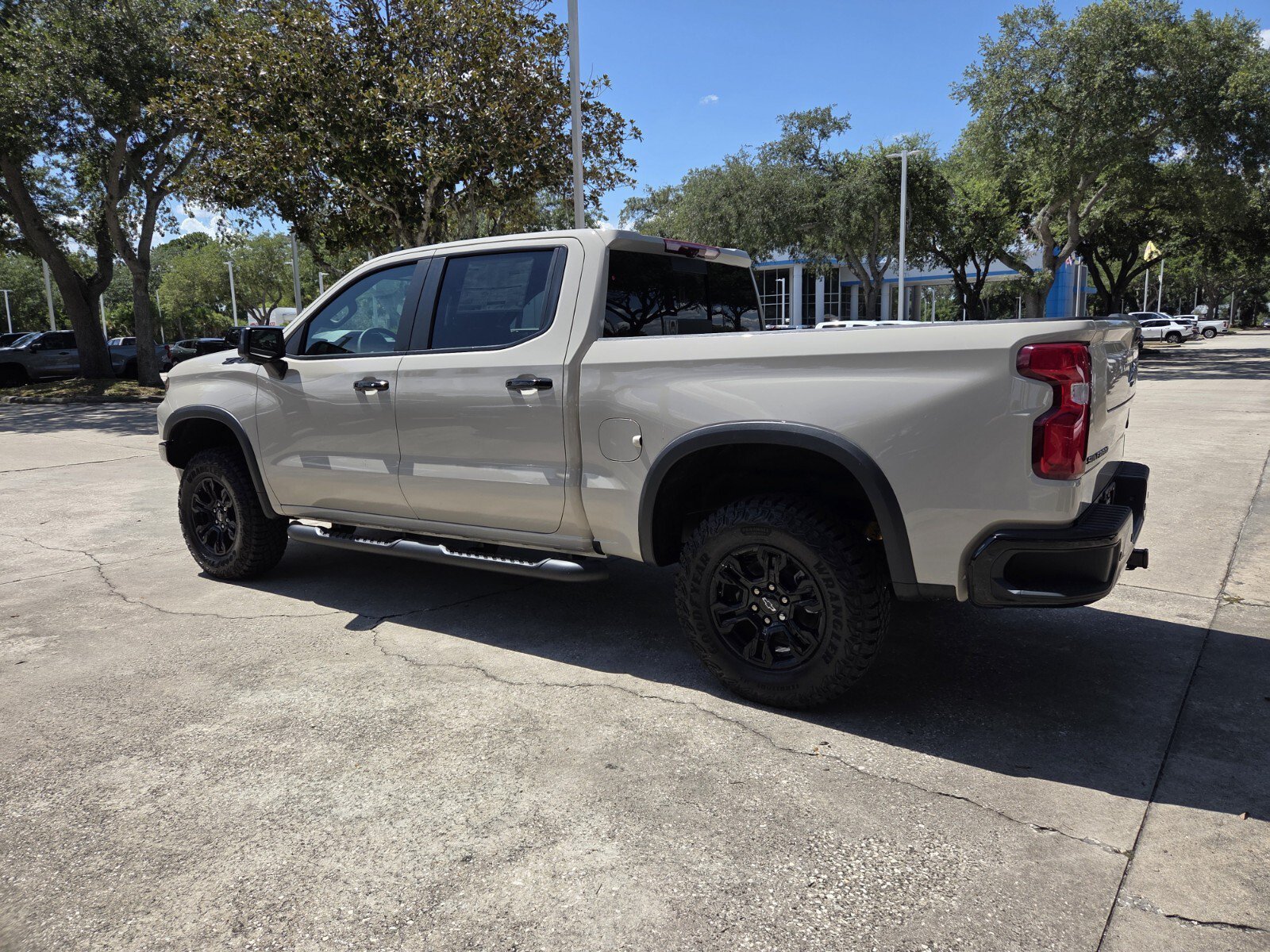 New 2026 White Sands Chevrolet ZR2 image 5