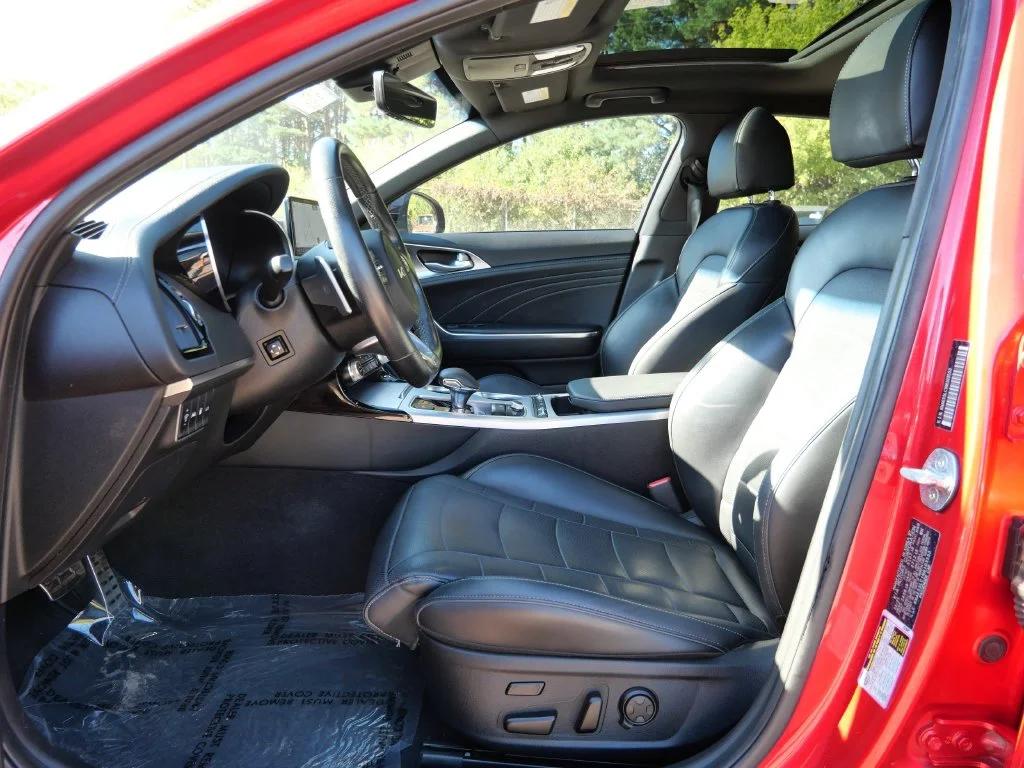 Used 2022 Red Kia GT2 image 21