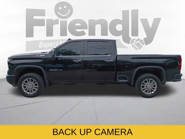 Used 2025 Black Chevrolet LT image 8