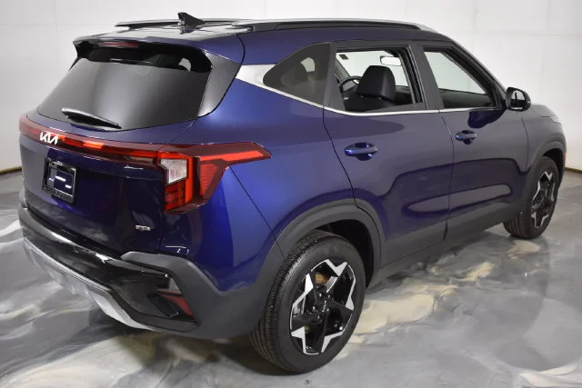 Used 2024 Blue Kia EX image 10