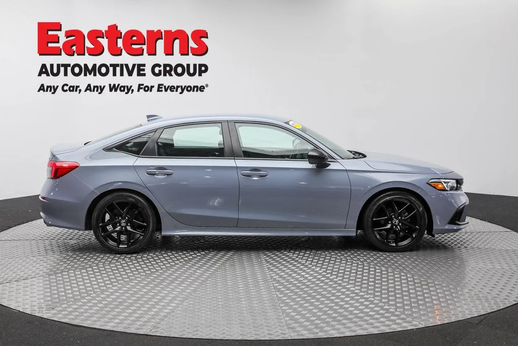 Used 2023 Gray Honda Sport image 4