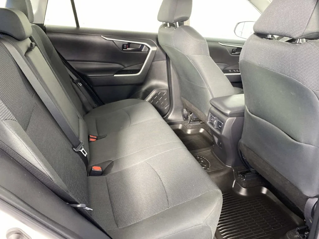 Used 2024 Ice Toyota LE image 12