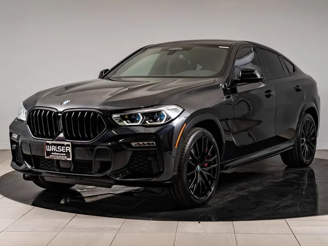 2021 BMW X6 M50i
