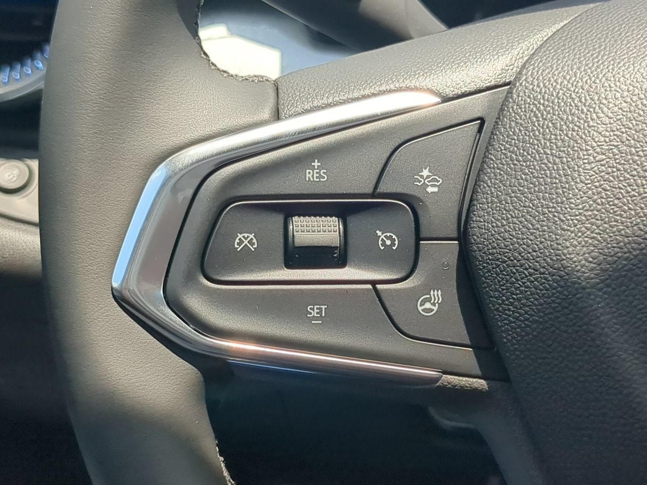 2026 Chevrolet Trax LT - Photo 23