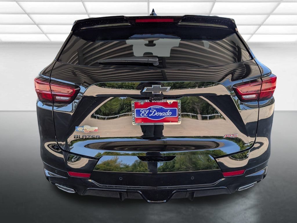 New 2026 Black Chevrolet RS image 31