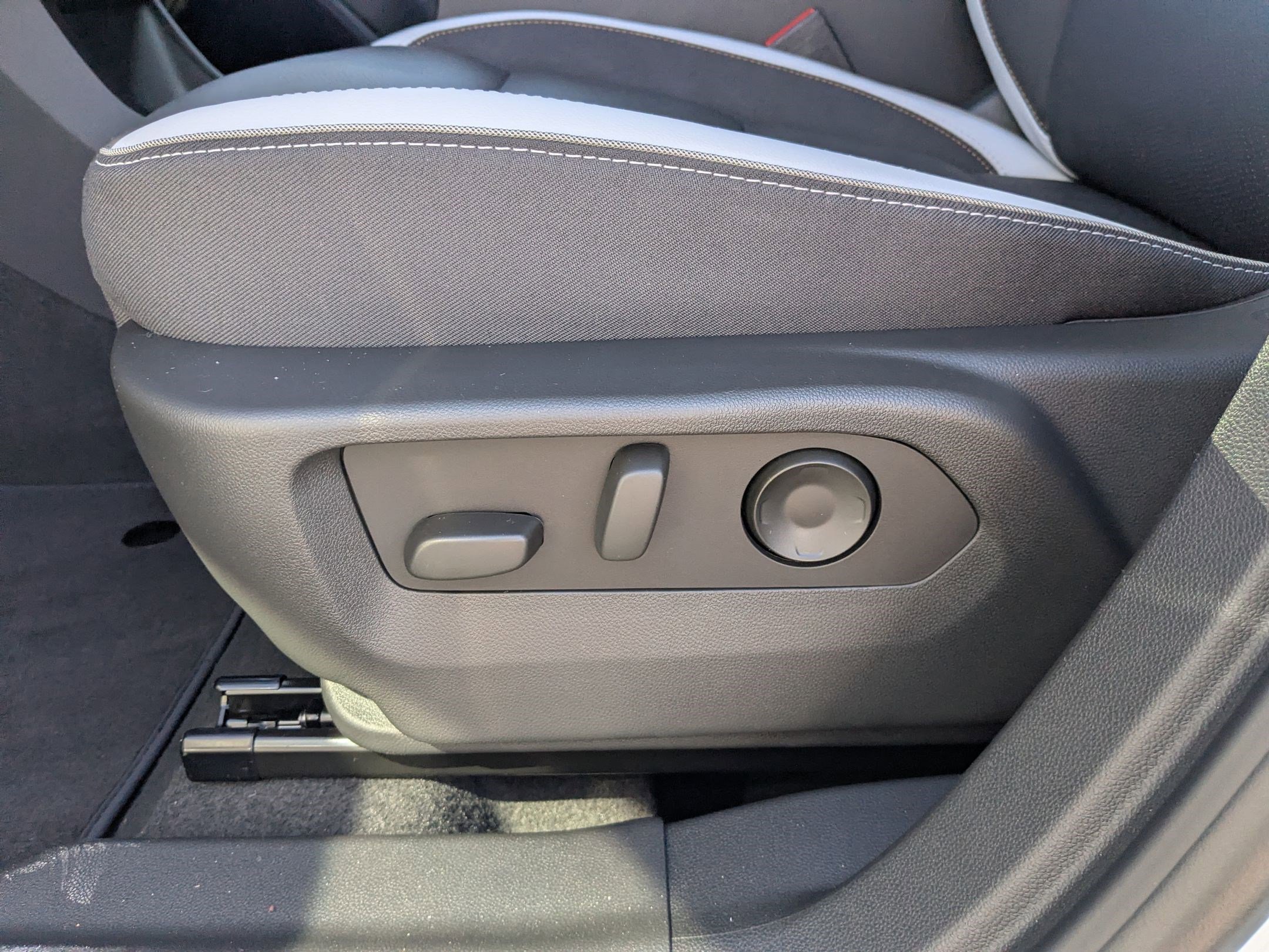 2026 Buick Envision Sport Touring - Photo 22