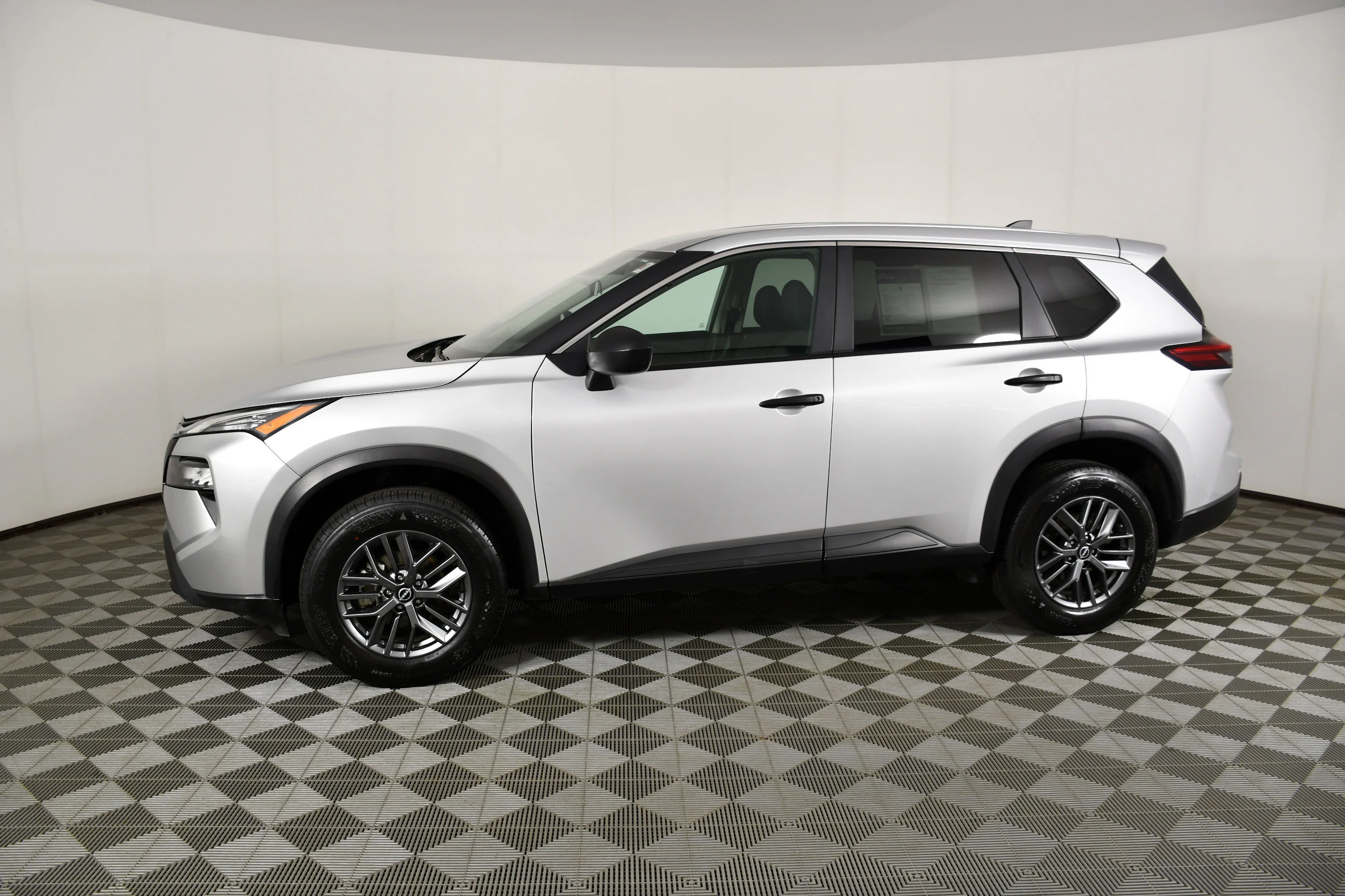 Used 2024 Brilliant Silver Metallic Nissan S image 9