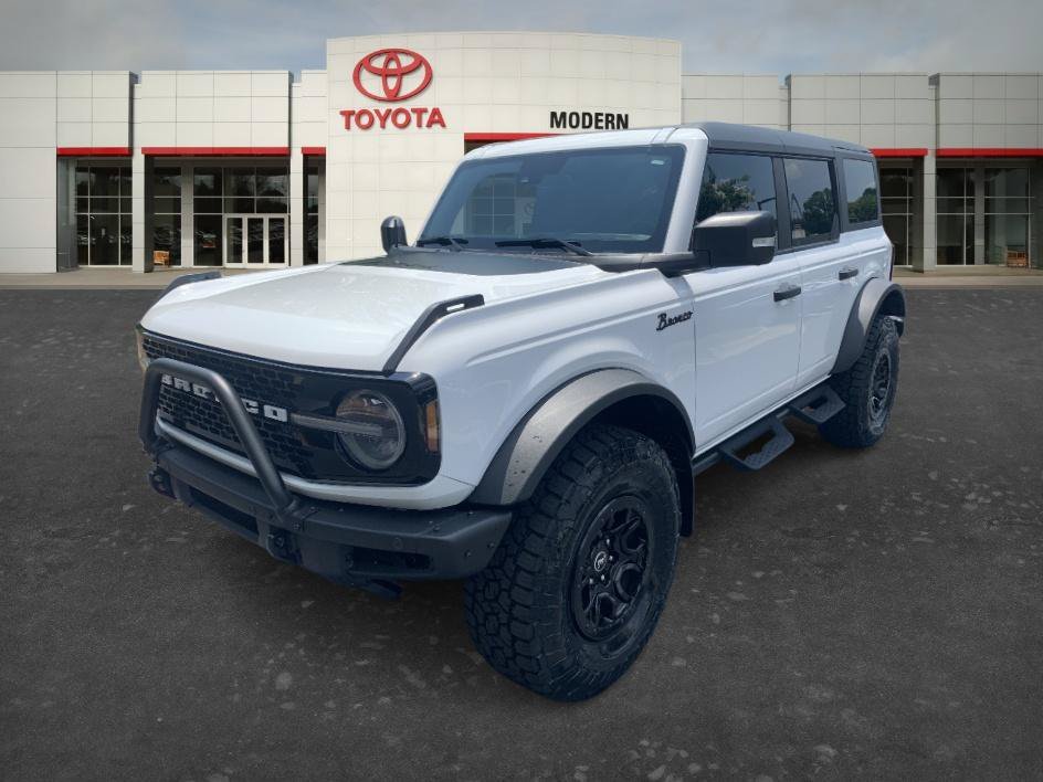 Used 2023 Oxford White Ford Wildtrak image 1