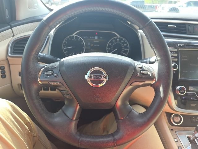 Used 2019 White Nissan SL image 15