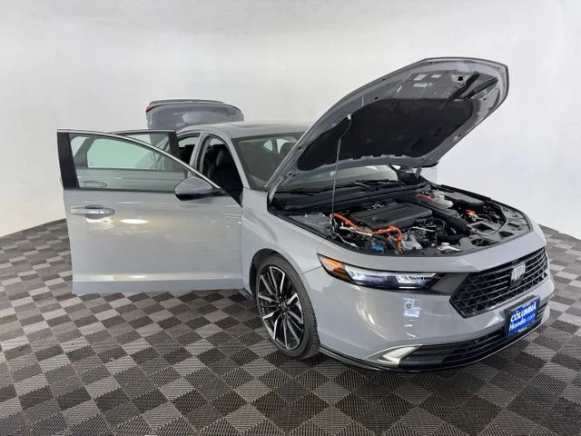 Used 2025 Gray Honda Touring image 15