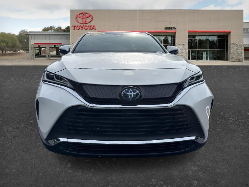 Used 2021 Blizzard Pearl Toyota XLE image 2
