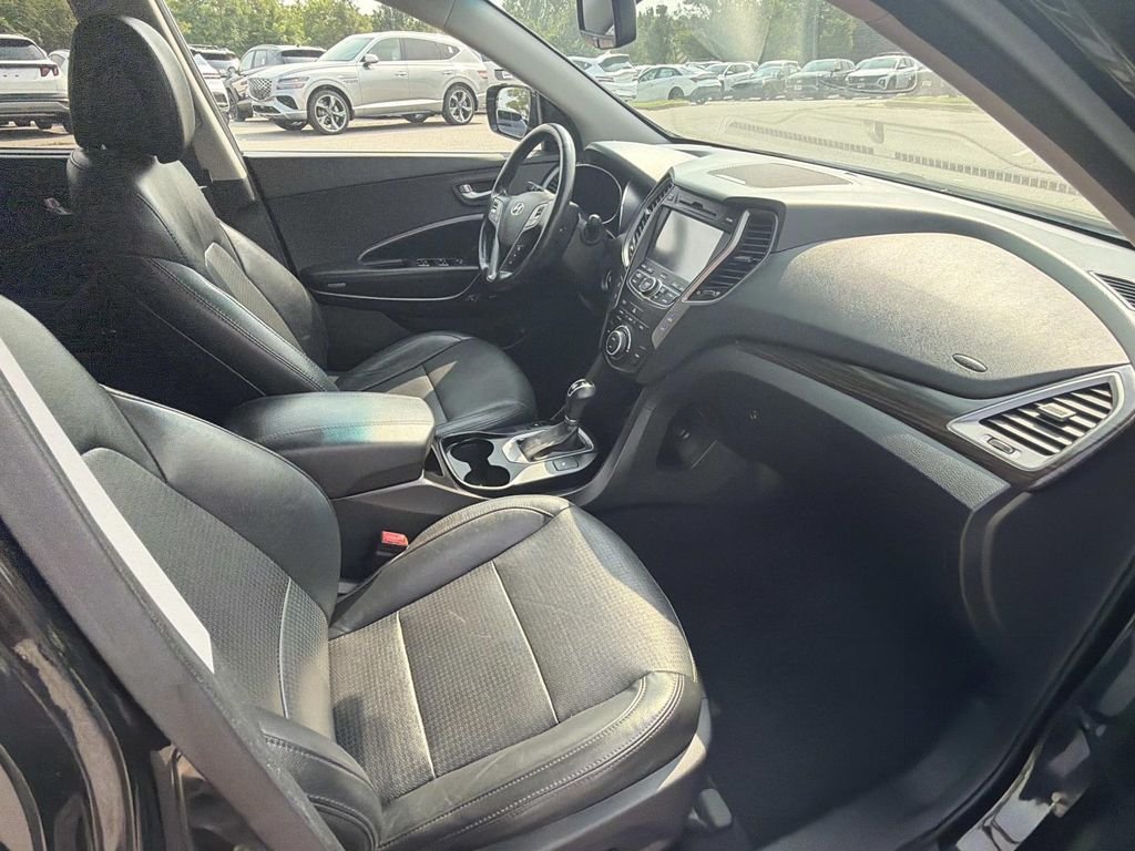 Used 2013 Black Hyundai 2.0L Turbo image 26