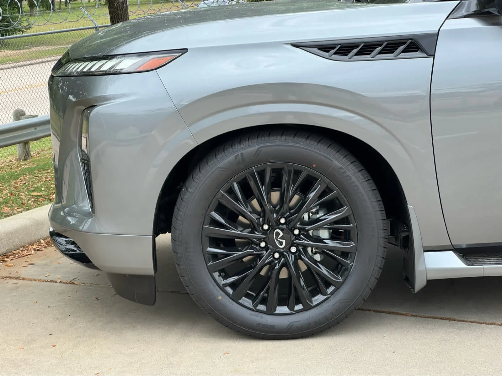 2026 INFINITI QX80 Autograph - Photo 6