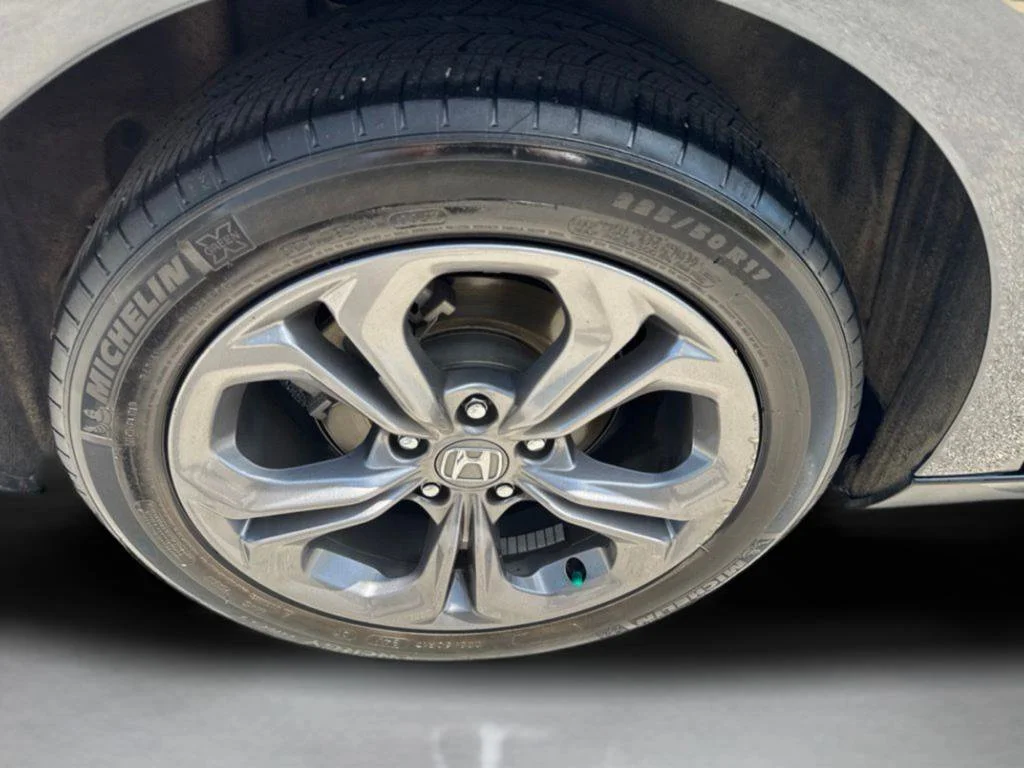 Used 2024 Gray Honda EX image 36