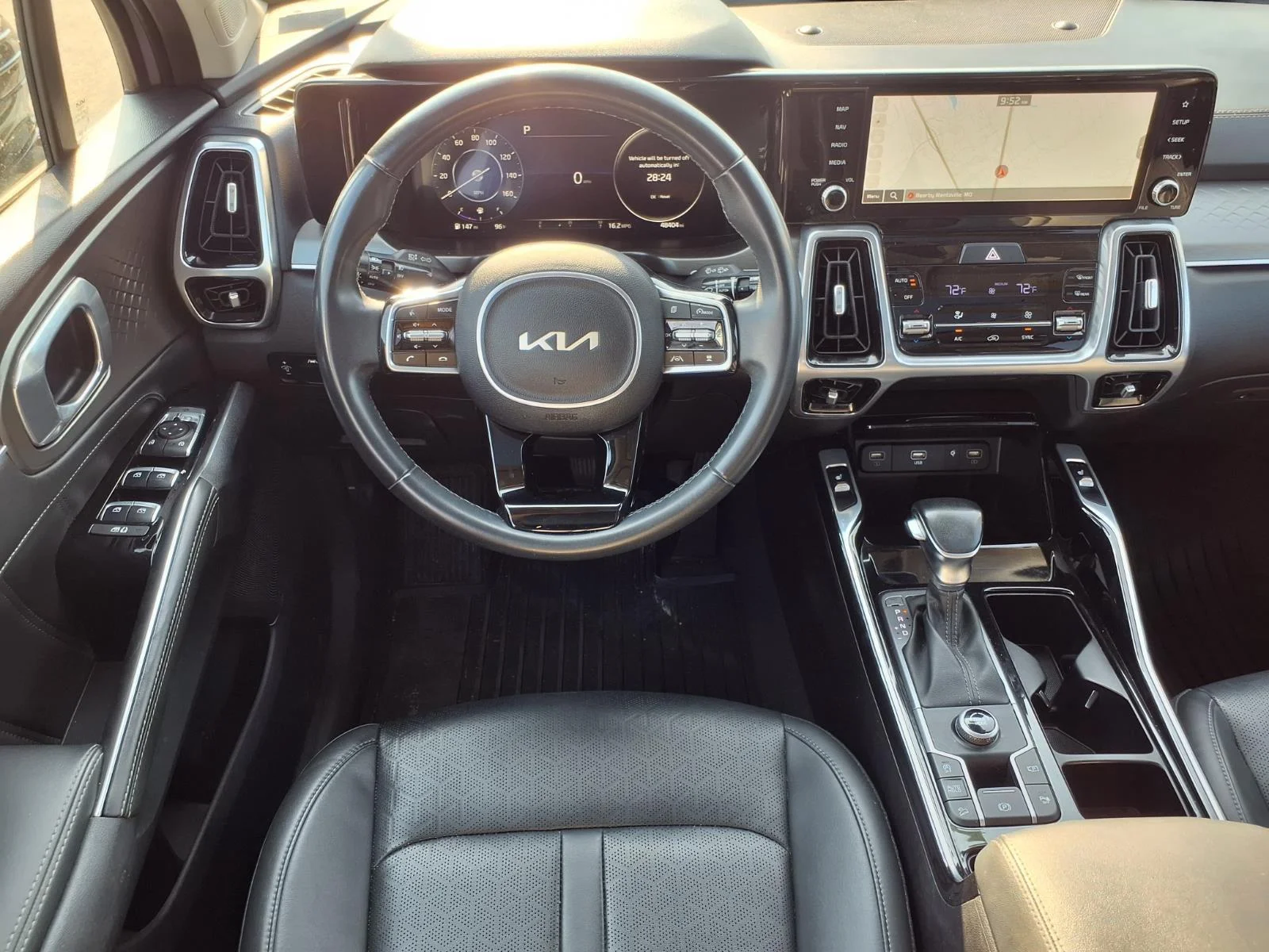Used 2023 Wolf Gray Kia SX image 2