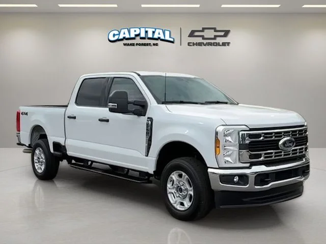 Used 2025 White Ford XLT image 7