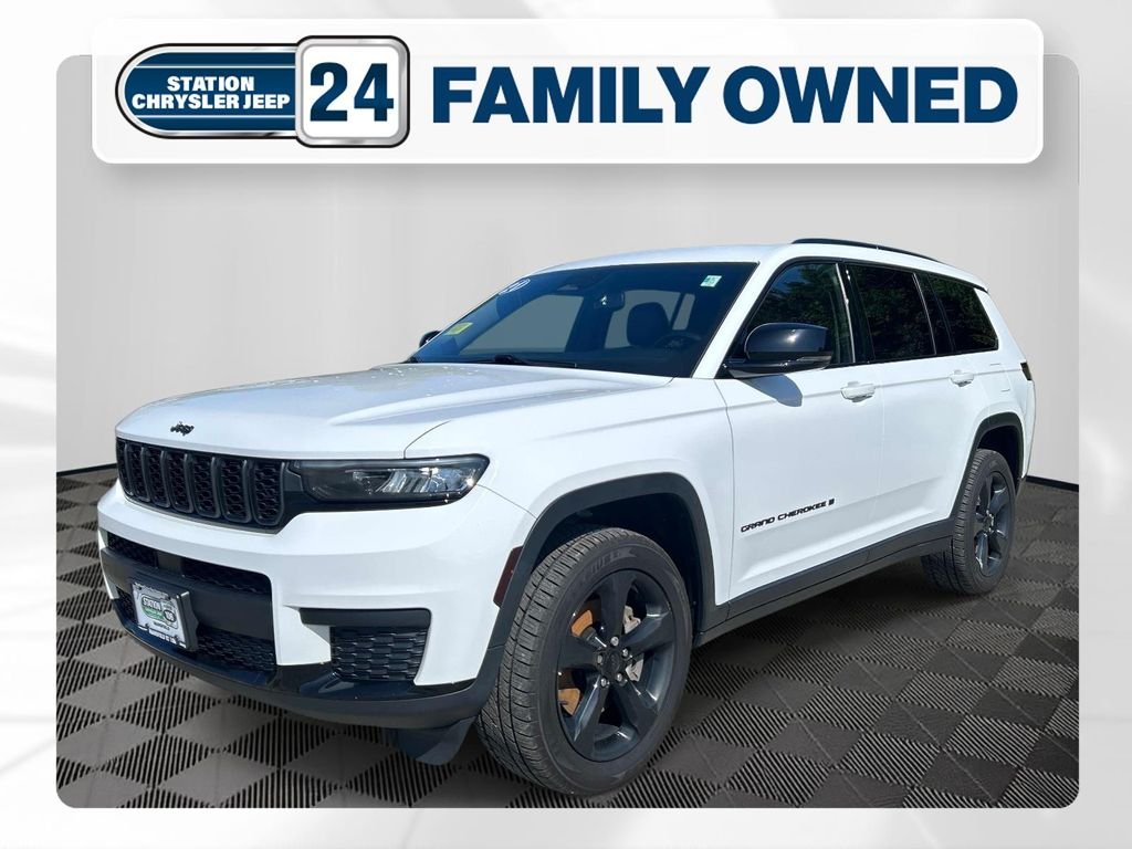 Used 2021 White Jeep Altitude image 1