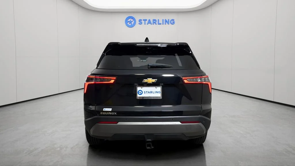 Used 2025 Mosaic Black Metallic Chevrolet LT image 7