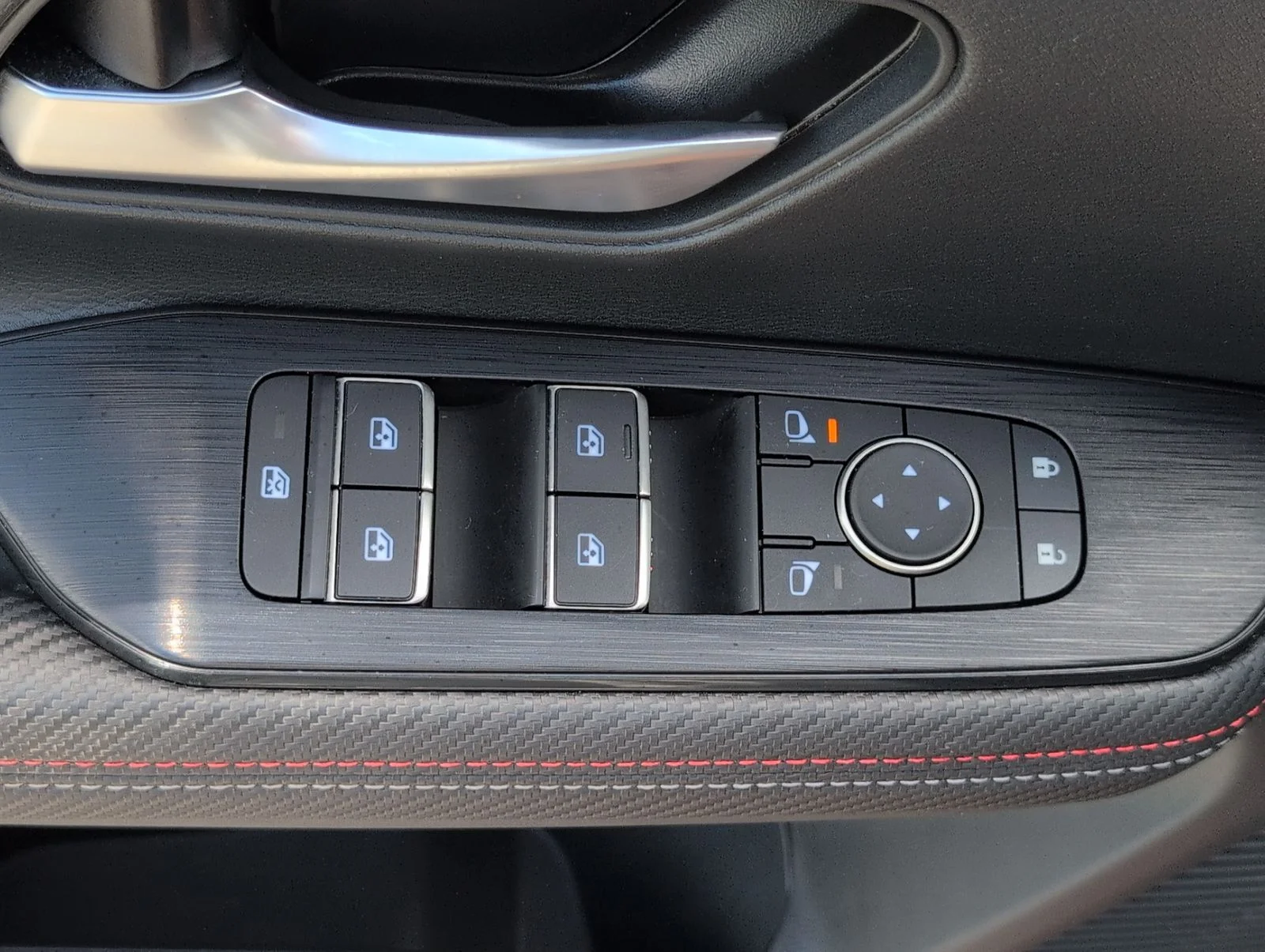 Used 2025 Black Nissan SR image 16