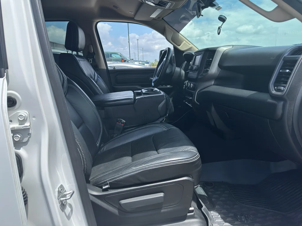 Used 2019 Bright White Clearcoat Ram Tradesman image 5