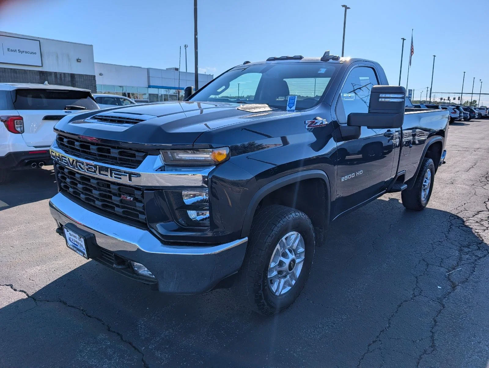 Used 2022 NORTHSKY BLUE METALLIC Chevrolet LT image 4