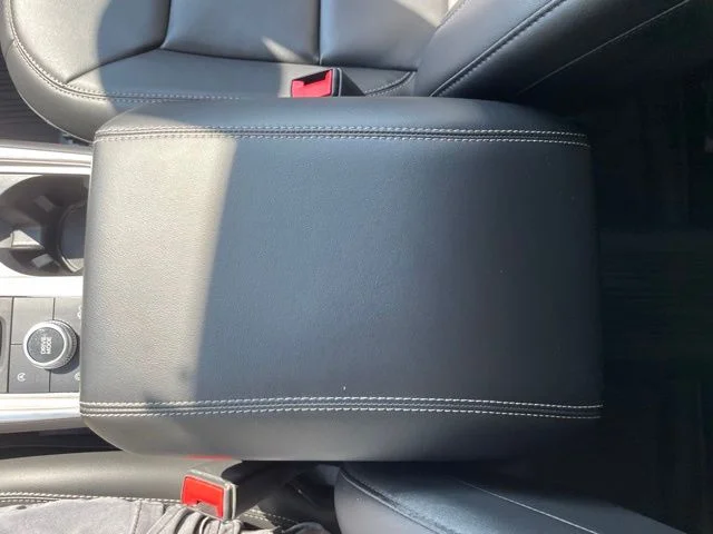 Used 2024 Silver Ford XLT image 38