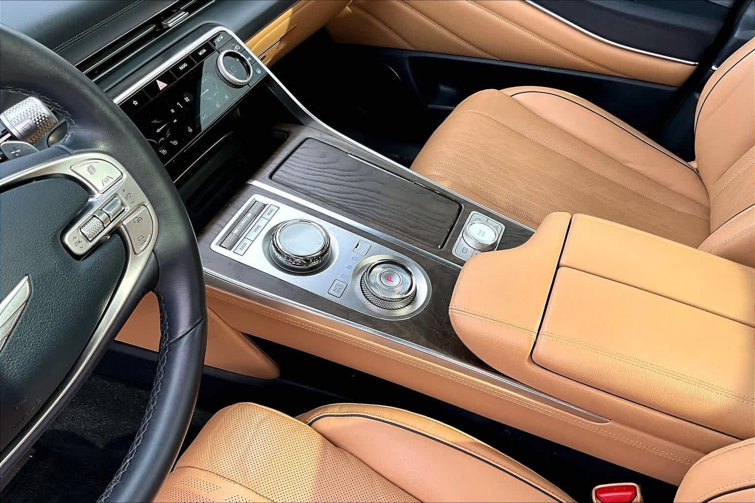 Used 2024 Capri Blue Genesis  image 17