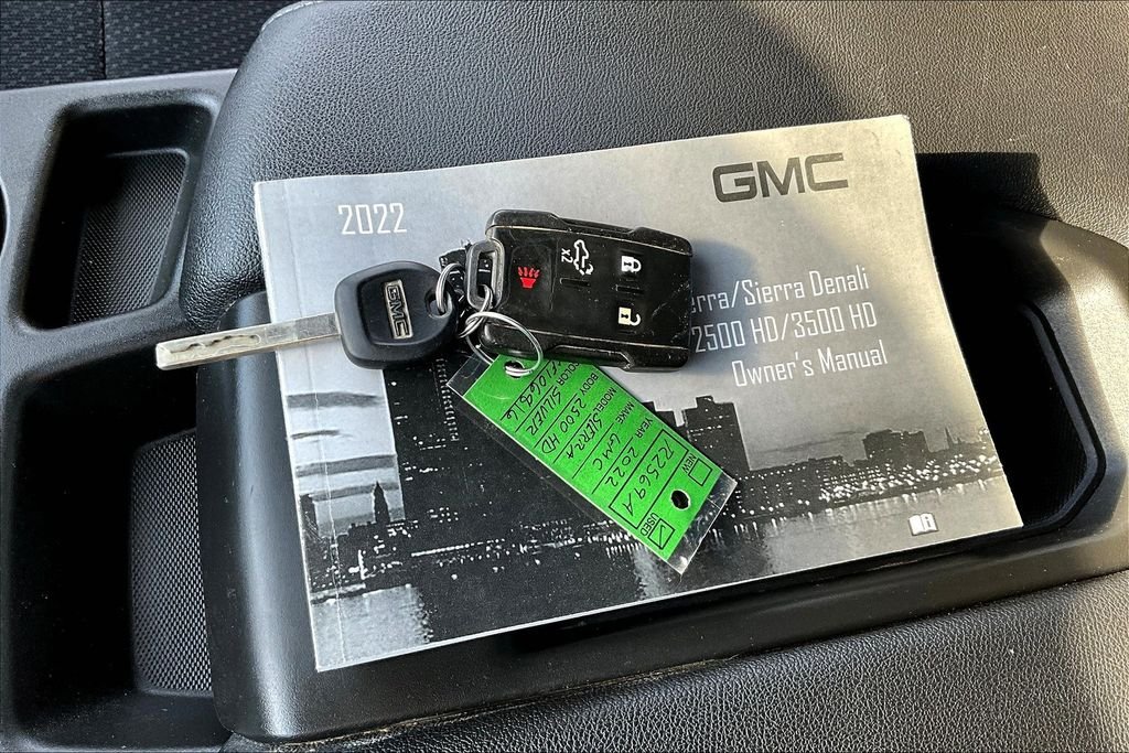 Used 2022 Silver GMC Pro image 30