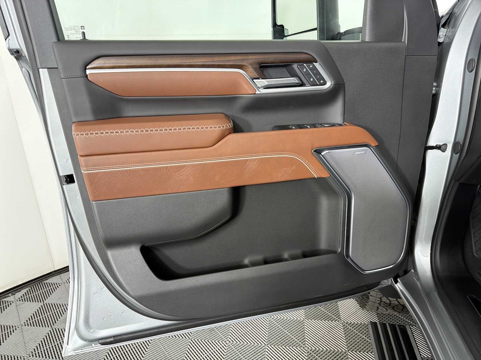 2026 GMC Sierra 2500HD Denali Ultimate - Photo 10