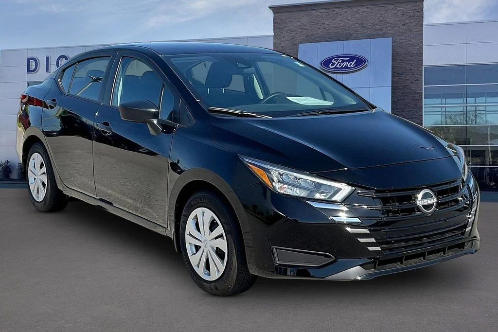 2025 Nissan Versa Sedan S