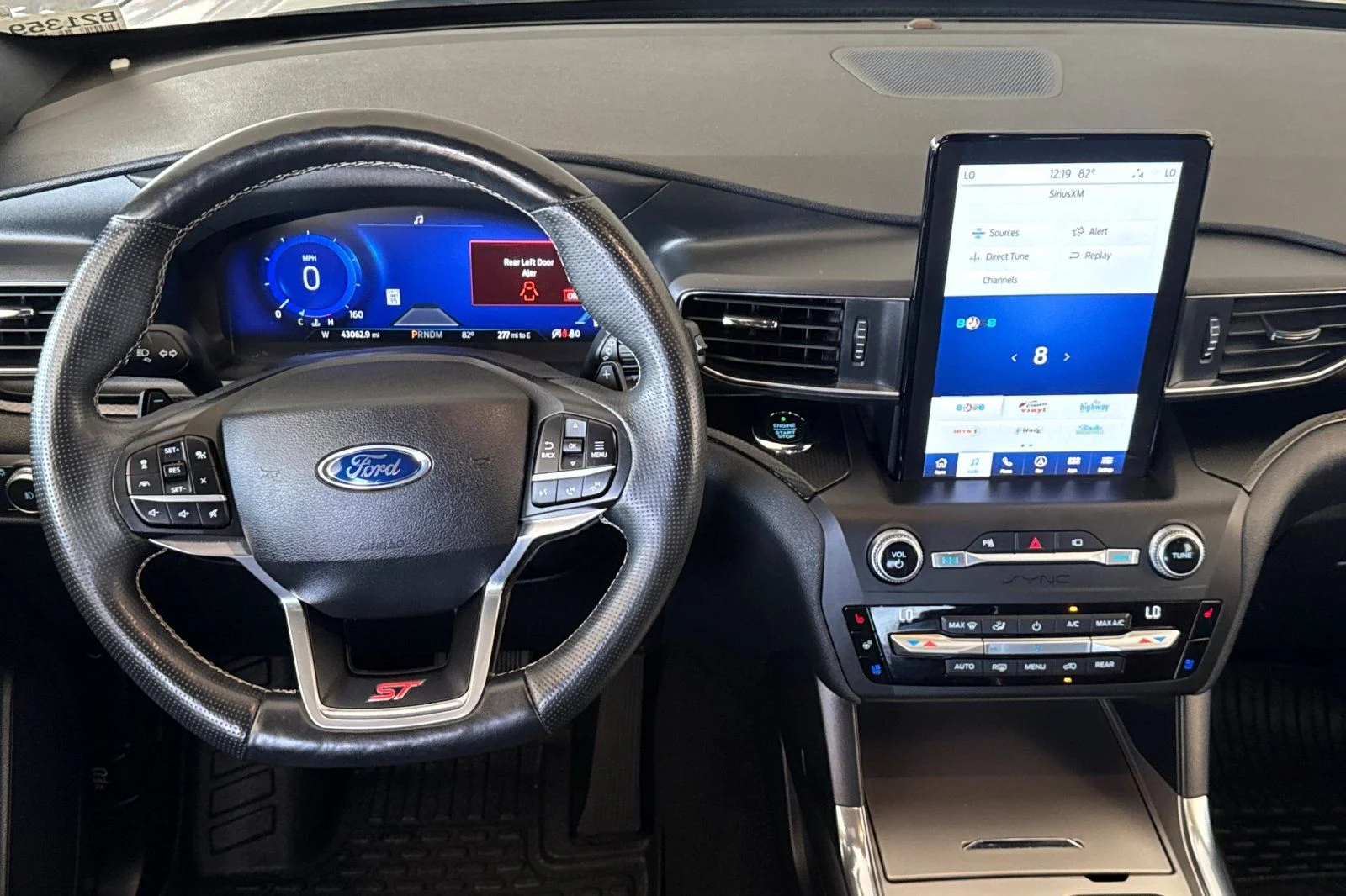 2020 Ford Explorer ST - Photo 11