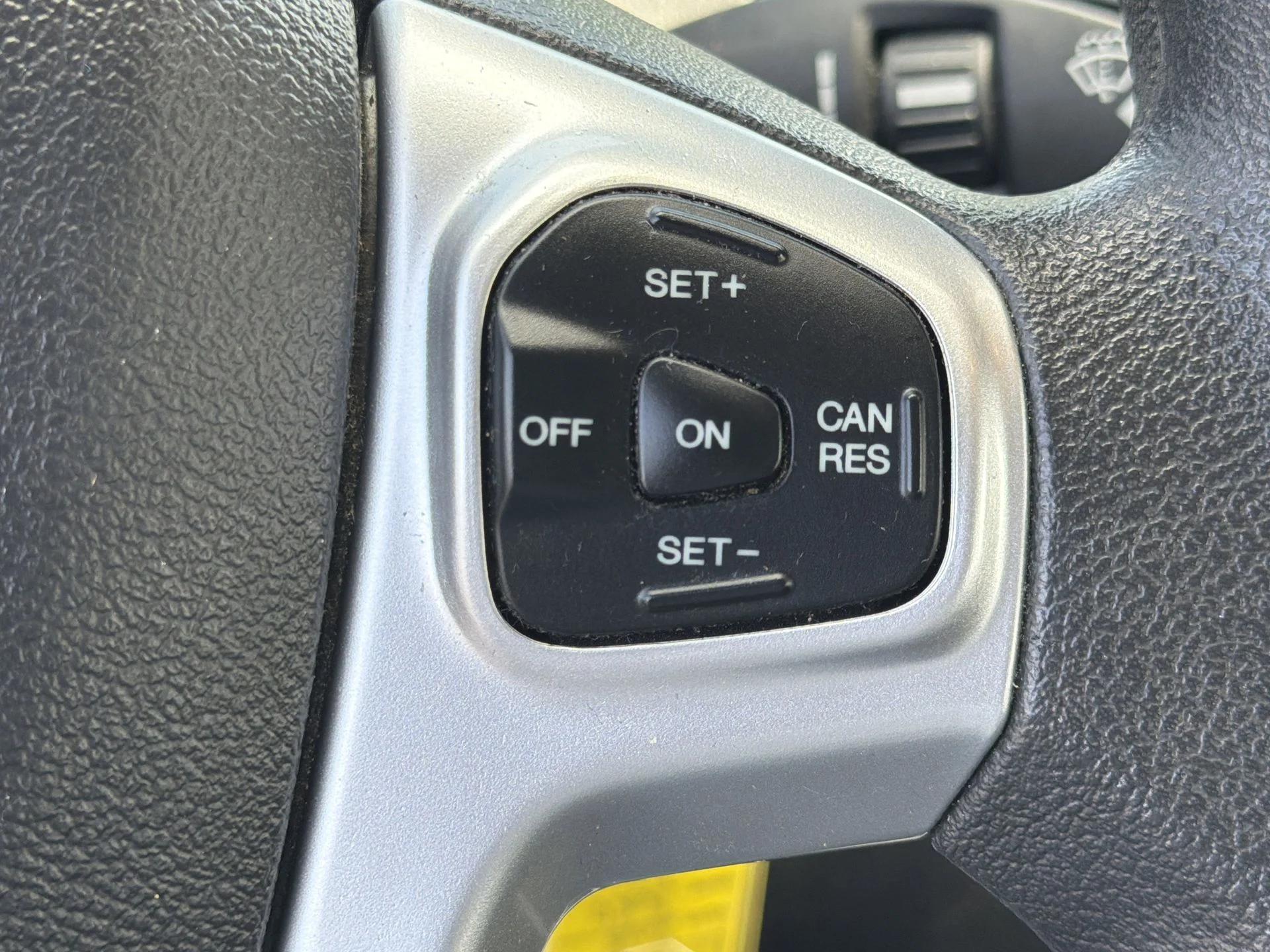 Used 2018 Silver Ford SE image 9
