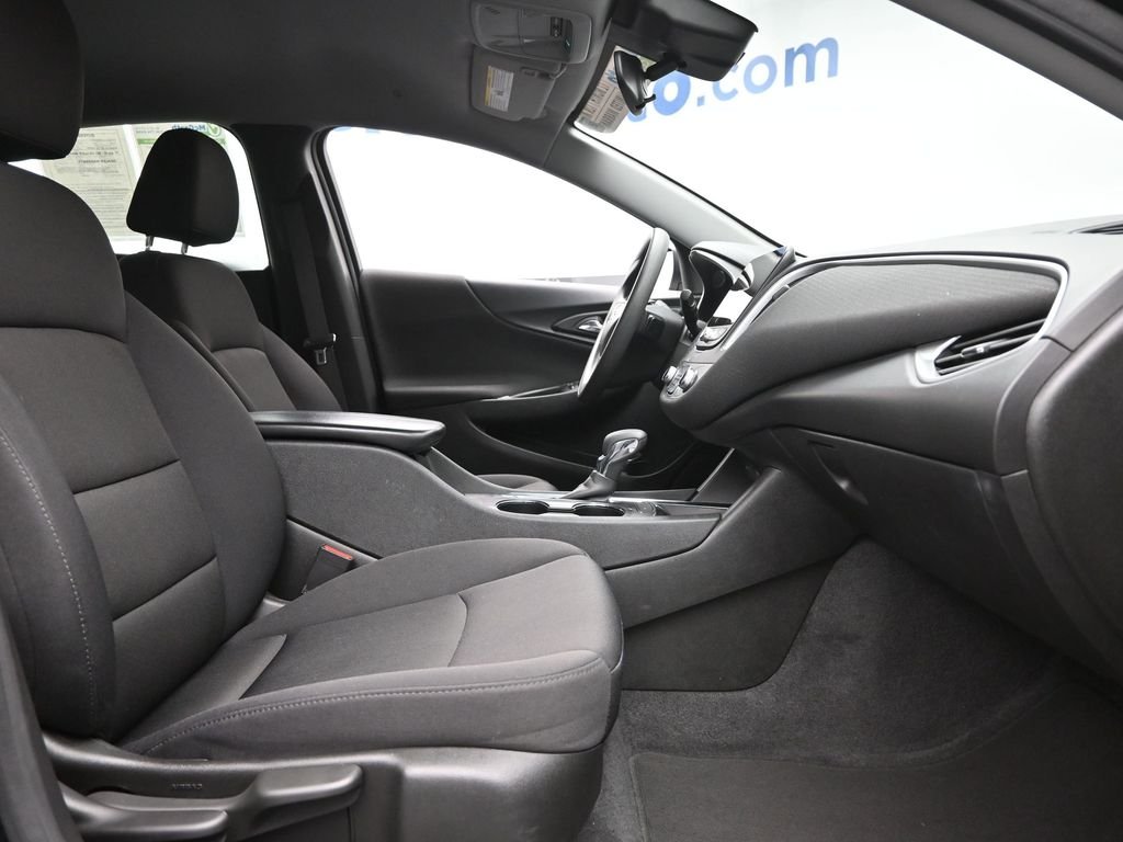 2024 Chevrolet Malibu 1LT - Photo 7