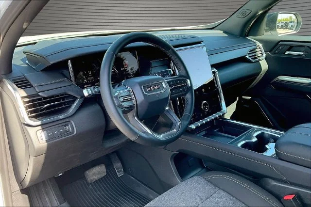 2026 GMC Acadia Elevation - Photo 7