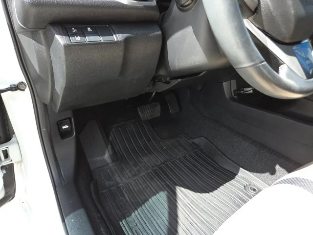 Used 2019  Honda EX-L image 32