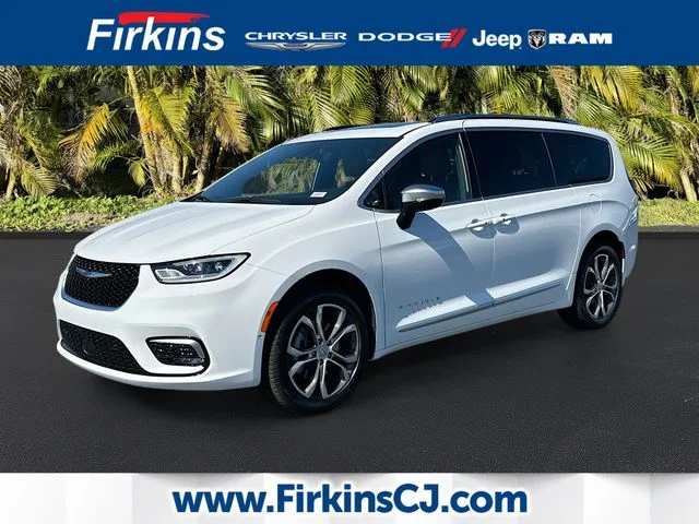 2026 Chrysler Pacifica Pinnacle