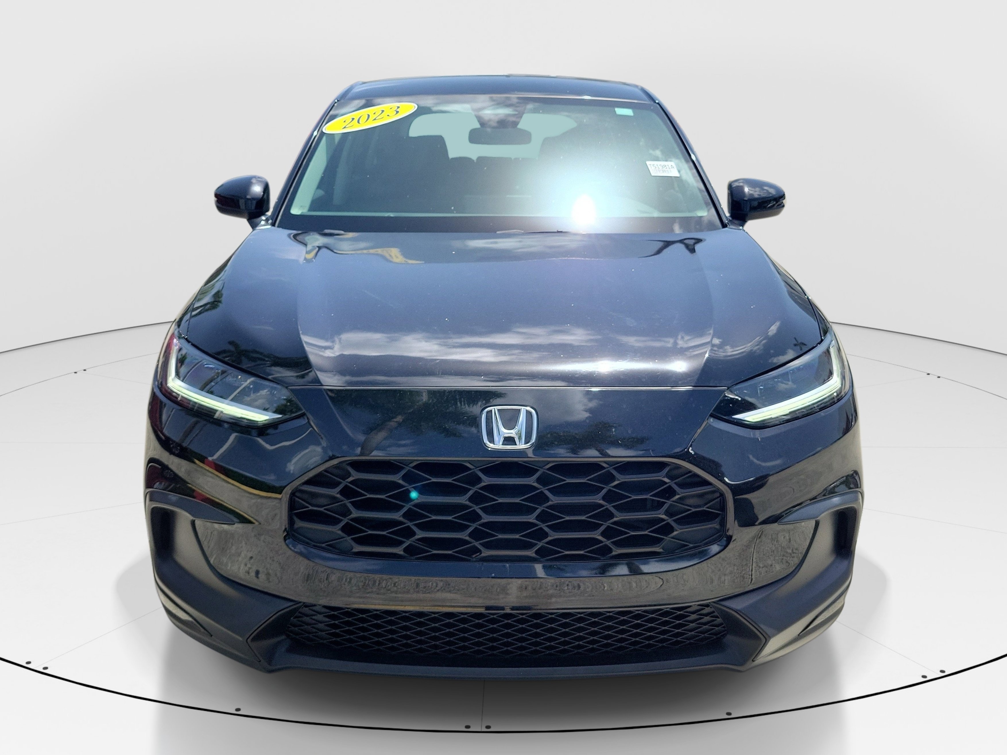 Used 2023 Black Honda LX image 2