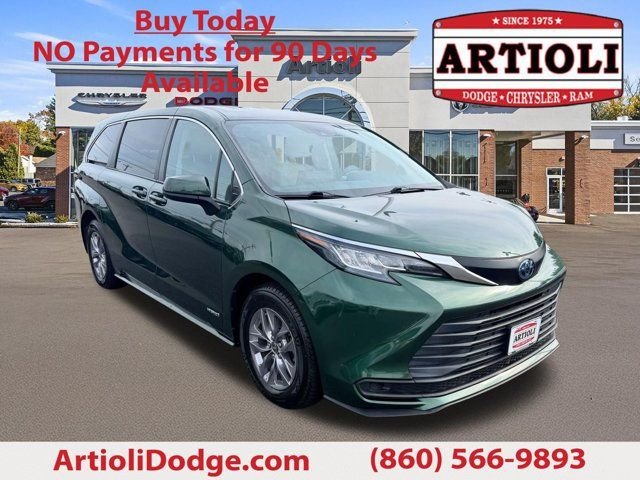 2021 Toyota Sienna LE