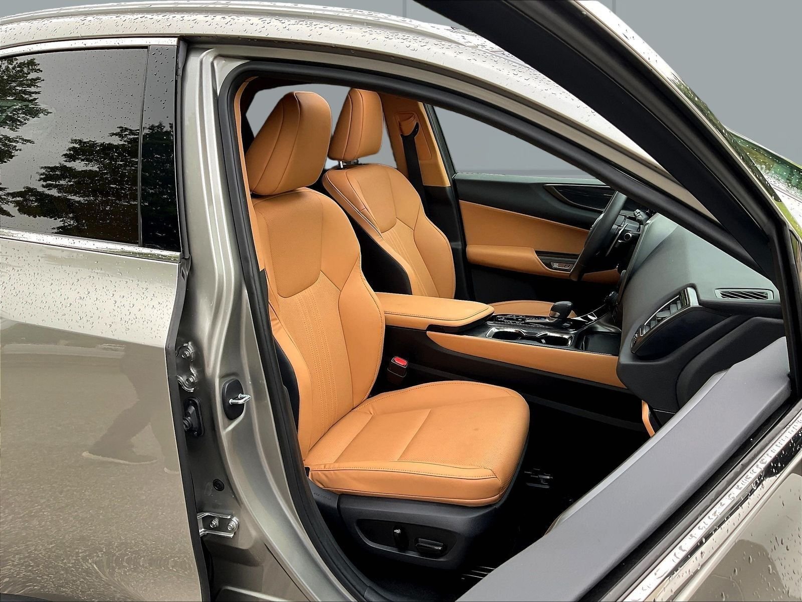 Used 2024 Silver Lexus 350 Base image 31