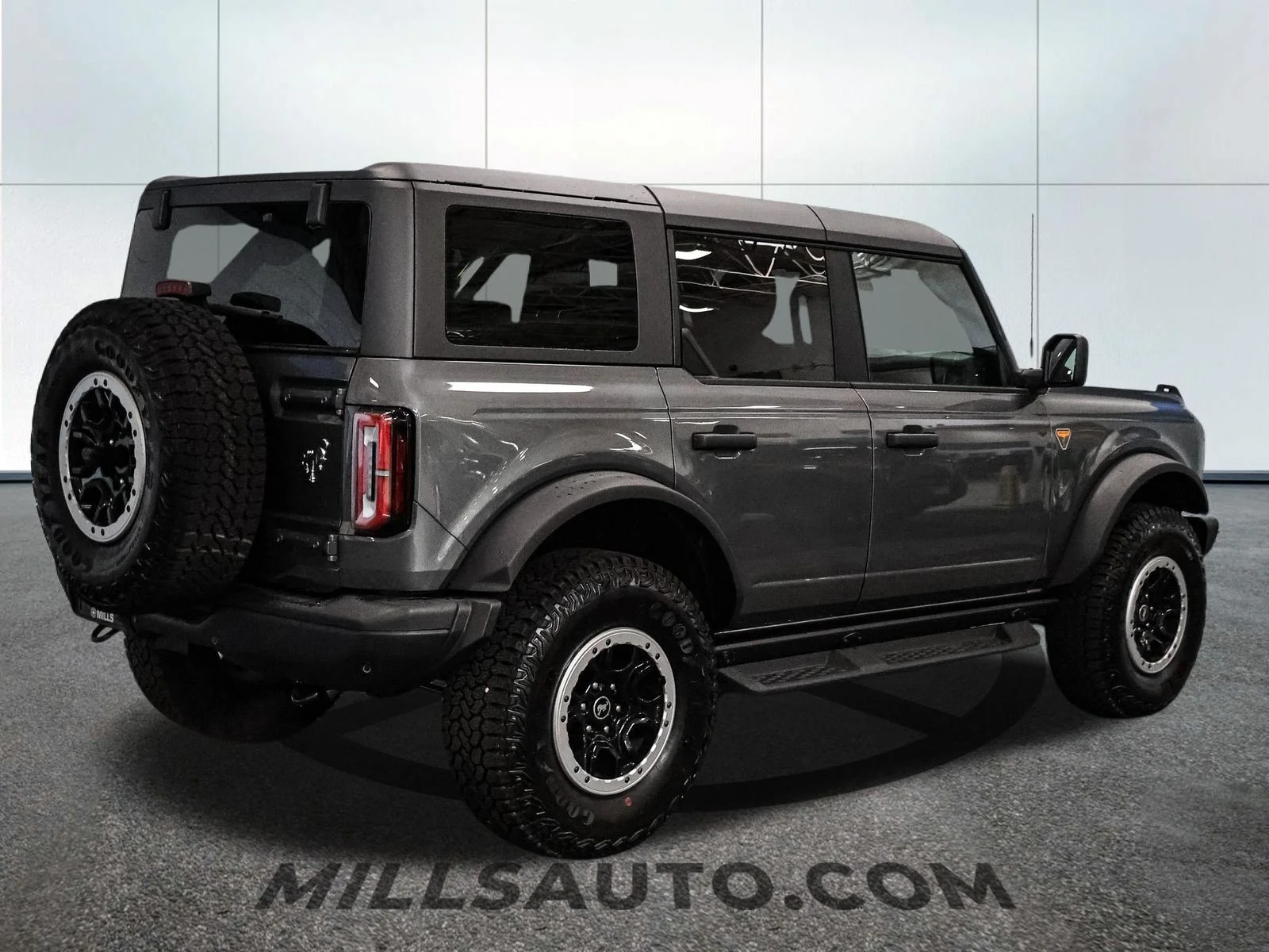 Used 2026 Carbonized Gray Metallic Ford Badlands® image 8