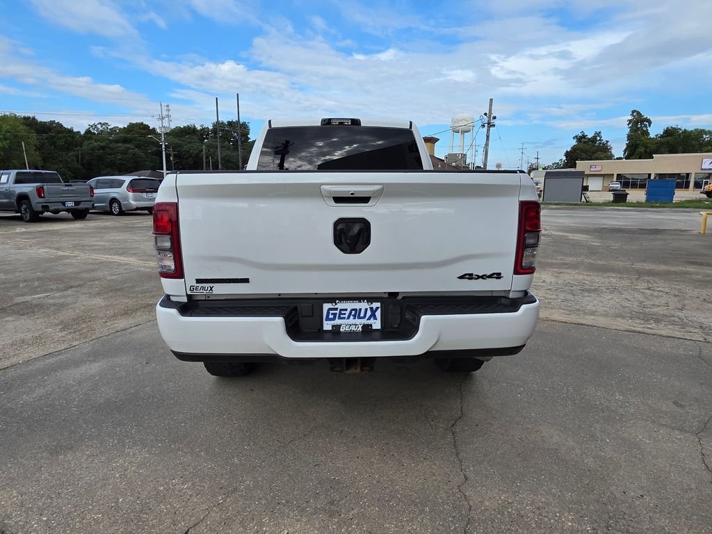 Used 2022 White Ram Big Horn image 6