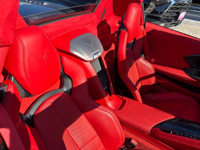 Used 2023 Black Chevrolet Z06 image 13