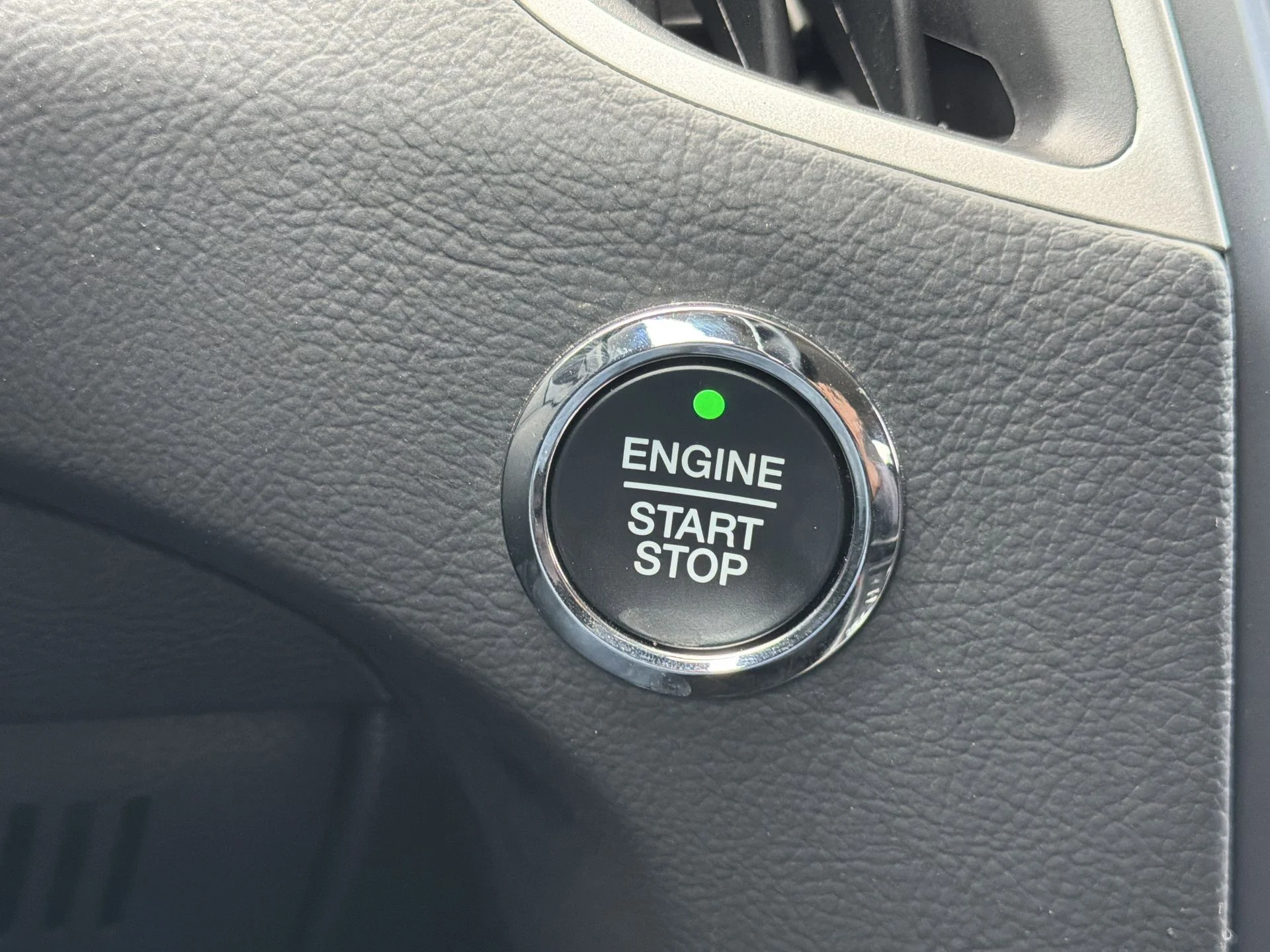 Certified Used 2023 Silver Metallic Ford SE image 6
