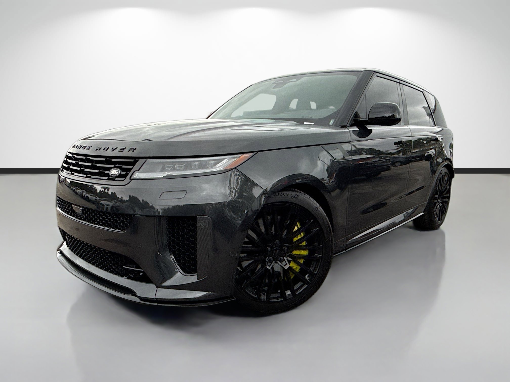 Used 2026 Gray Land Rover SV Carbon image 1