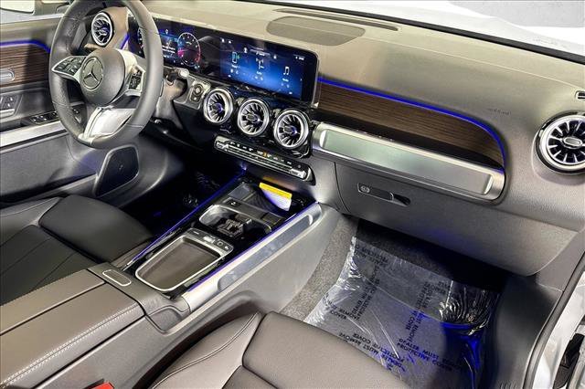 New 2026 Cirrus Silver Metallic Mercedes-Benz GLB 250 image 57